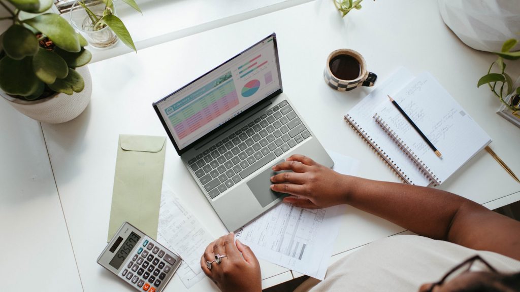 What Are Some Key Components of Successful Budgeting